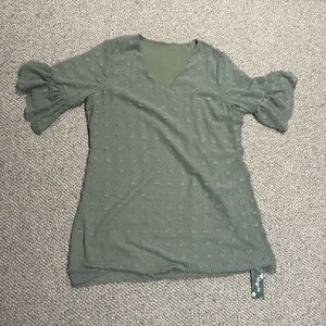 Sea moss green flowy mid sleeve dresss